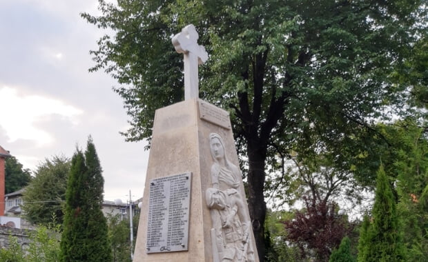 The Heroes Monument, Băltătești